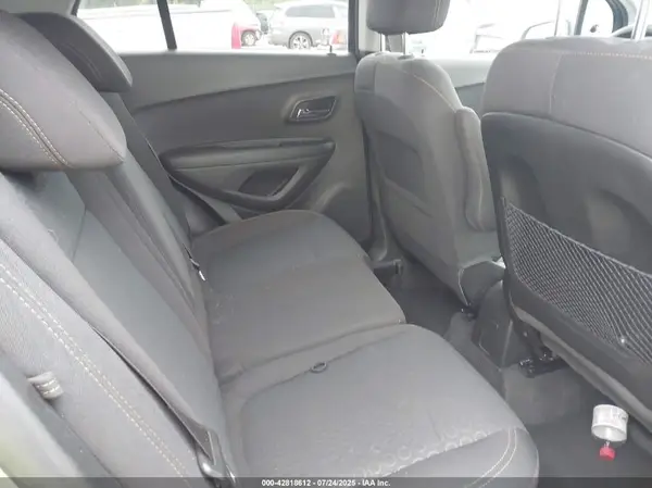 3GNCJNSB4LL134675 2020 CHEVROLET TRAX - Image 8