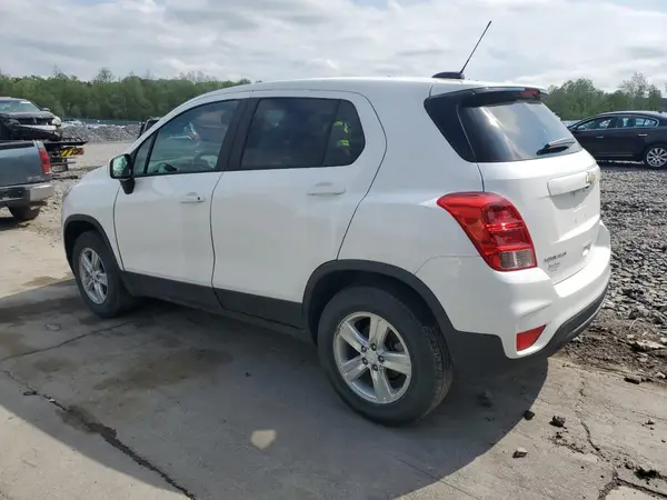 3GNCJNSB4LL160869 2020 CHEVROLET TRAX - Image 2