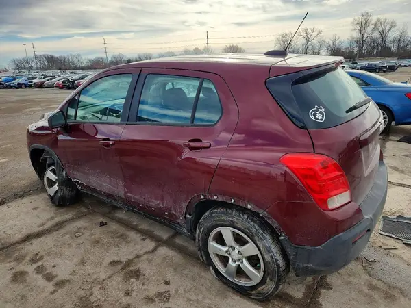 3GNCJNSB5GL138160 2016 CHEVROLET TRAX - Image 2