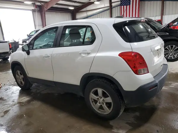 3GNCJNSB5GL158375 2016 CHEVROLET TRAX - Image 2
