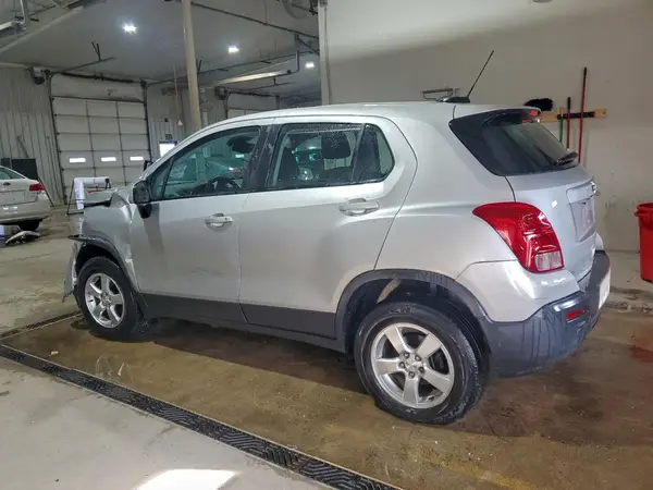 3GNCJNSB5GL258170 2016 CHEVROLET TRAX - Image 2