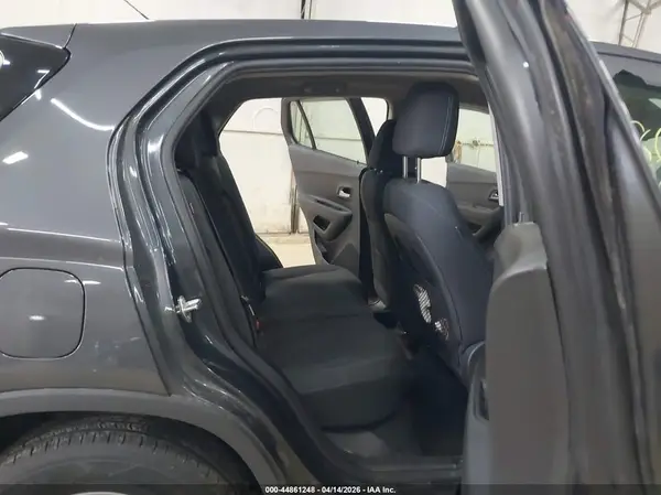 3GNCJNSB5GL263062 2016 CHEVROLET TRAX - Image 8