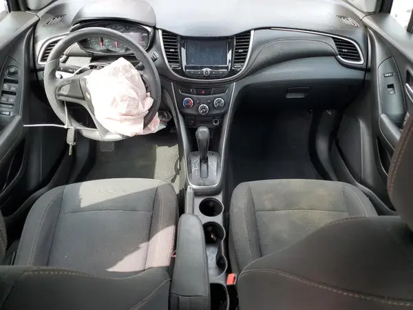 3GNCJNSB5HL208399 2017 CHEVROLET TRAX - Image 8