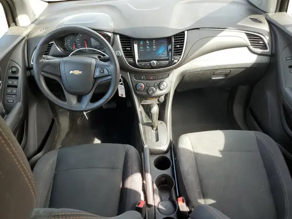 3GNCJNSB5HL229530 2017 CHEVROLET TRAX - Image 8