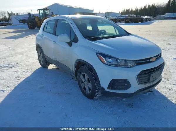 3GNCJNSB5HL251592 2017 CHEVROLET TRAX - Image 1