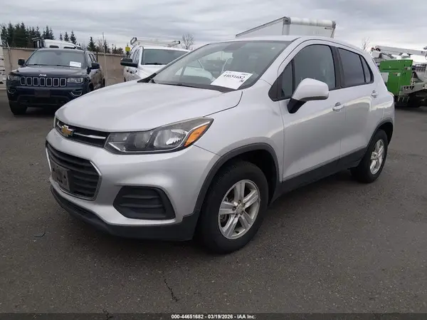 3GNCJNSB5HL254721 2017 CHEVROLET TRAX - Image 2