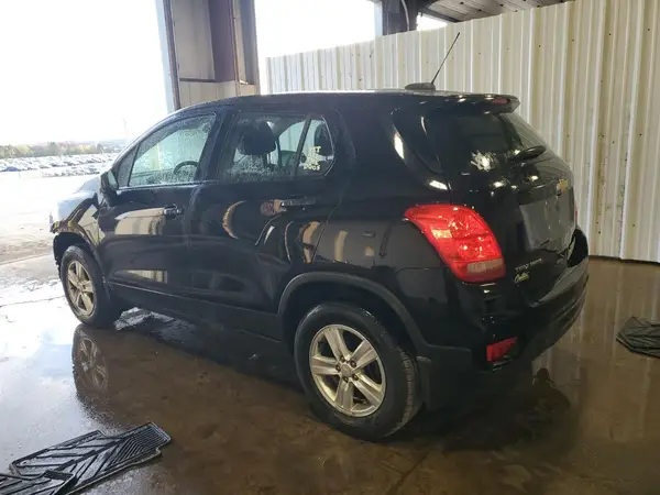 3GNCJNSB5HL274130 2017 CHEVROLET TRAX - Image 2