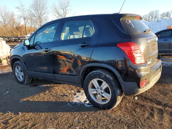 3GNCJNSB5HL287444 2017 CHEVROLET TRAX - Image 2