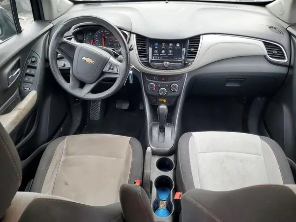 3GNCJNSB5JL151885 2018 CHEVROLET TRAX - Image 8