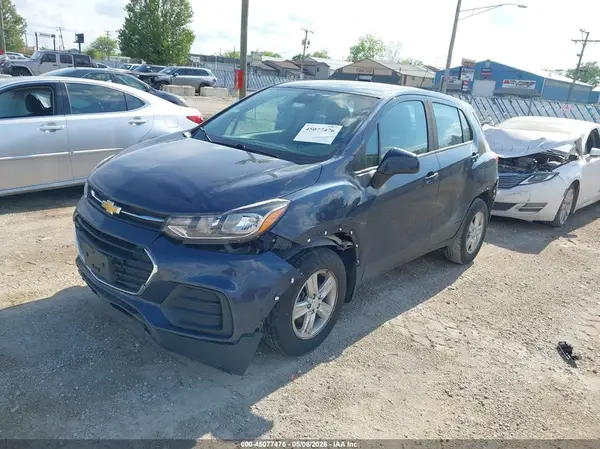 3GNCJNSB5JL168394 2018 CHEVROLET TRAX - Image 2