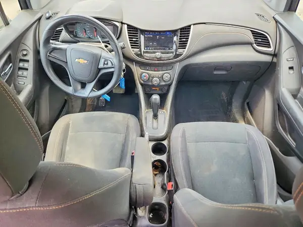 3GNCJNSB5JL208831 2018 CHEVROLET TRAX - Image 8