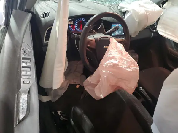 3GNCJNSB5JL398114 2018 CHEVROLET TRAX - Image 8
