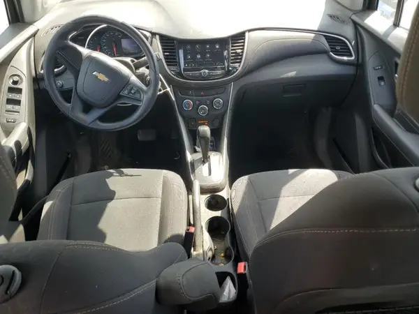 3GNCJNSB5JL406048 2018 CHEVROLET TRAX - Image 8