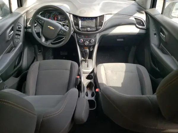 3GNCJNSB5KL162175 2019 CHEVROLET TRAX - Image 8