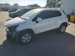 3GNCJNSB5KL218471 2019 CHEVROLET TRAX