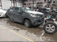 3GNCJNSB5KL267072 2019 CHEVROLET TRAX