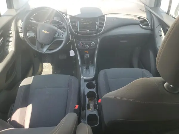 3GNCJNSB5KL279724 2019 CHEVROLET TRAX - Image 8
