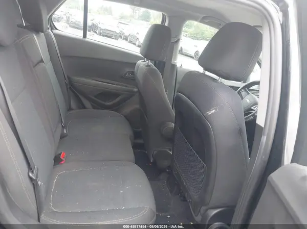 3GNCJNSB5KL345009 2019 CHEVROLET TRAX - Image 8