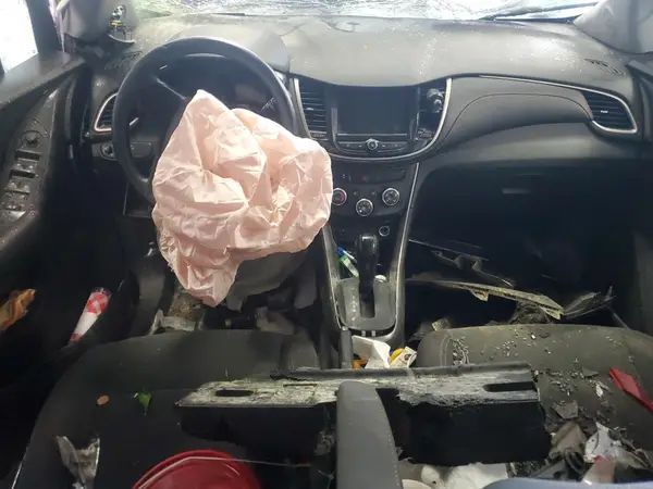 3GNCJNSB5KL346564 2019 CHEVROLET TRAX - Image 8