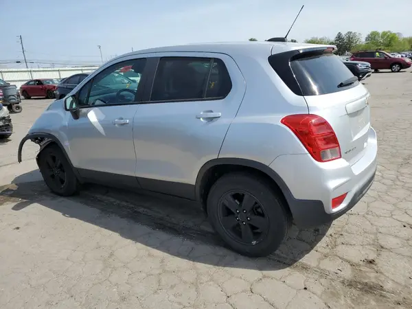 3GNCJNSB5KL401899 2019 CHEVROLET TRAX - Image 2
