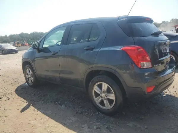 3GNCJNSB5LL118498 2020 CHEVROLET TRAX - Image 2