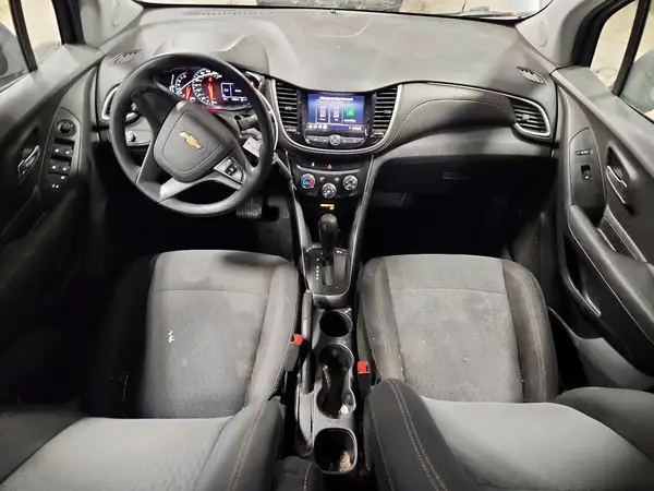 3GNCJNSB5LL157186 2020 CHEVROLET TRAX - Image 8