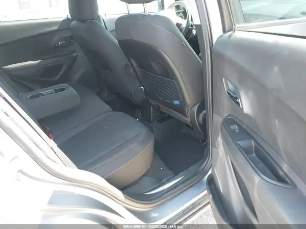 3GNCJNSB5LL157348 2020 CHEVROLET TRAX - Image 8