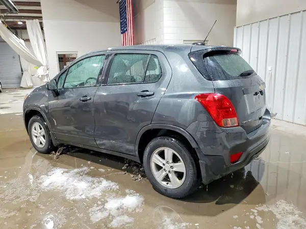 3GNCJNSB5LL167667 2020 CHEVROLET TRAX - Image 2