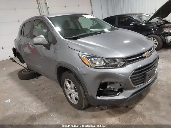 3GNCJNSB5LL172271 2020 CHEVROLET TRAX - Image 1