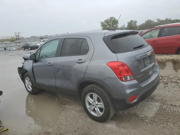 3GNCJNSB5LL194254 2020 CHEVROLET TRAX - Image 2