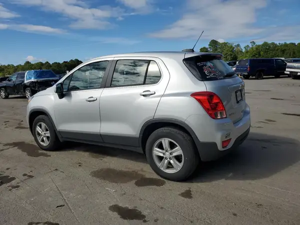 3GNCJNSB5LL207035 2020 CHEVROLET TRAX - Image 2