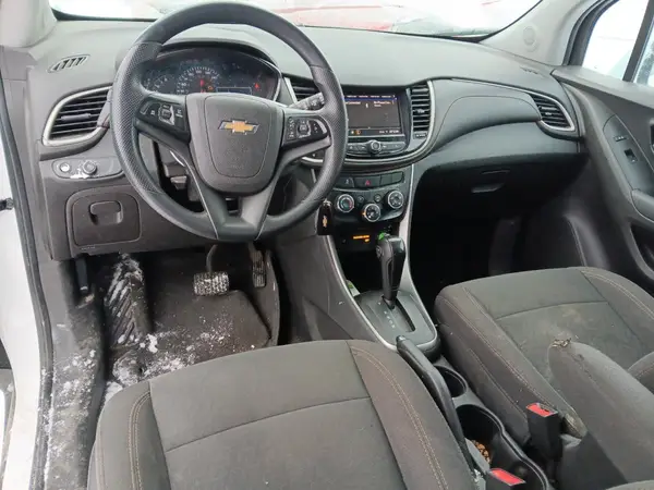 3GNCJNSB5LL279773 2020 CHEVROLET TRAX - Image 8