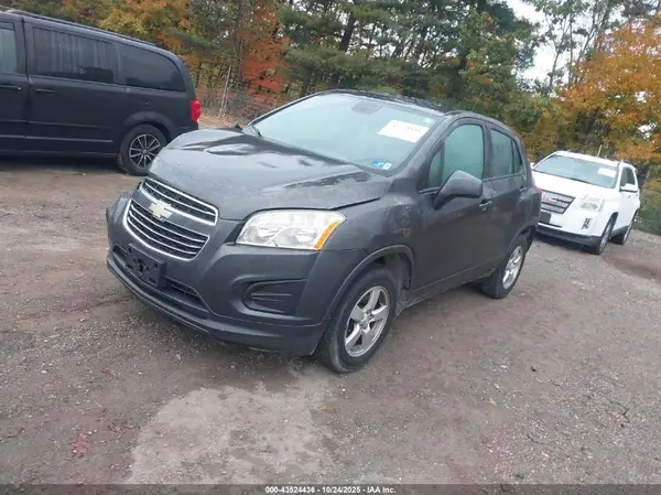 3GNCJNSB6GL256783 2016 CHEVROLET TRAX - Image 2