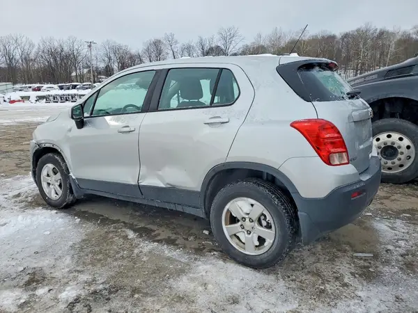 3GNCJNSB6GL277827 2016 CHEVROLET TRAX - Image 2