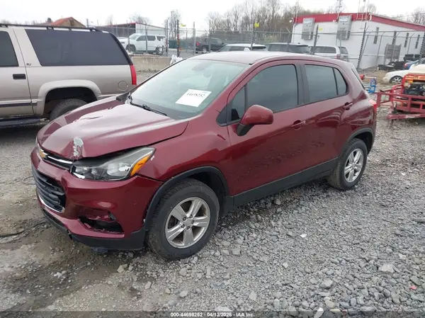 3GNCJNSB6HL103399 2017 CHEVROLET TRAX - Image 2