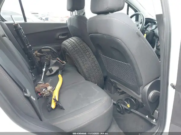 3GNCJNSB6HL234011 2017 CHEVROLET TRAX - Image 8