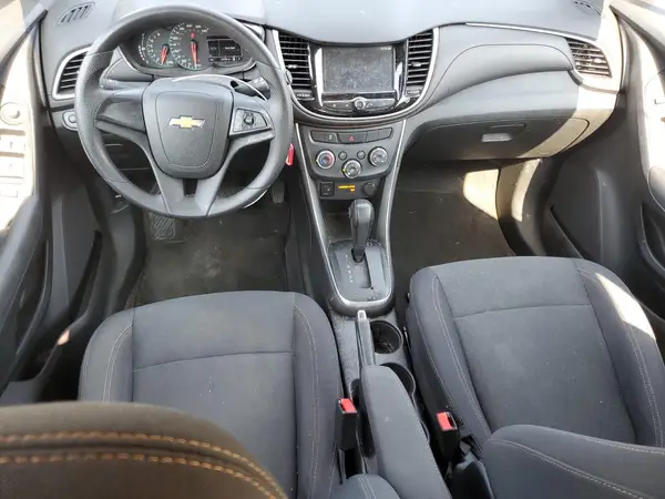 3GNCJNSB6HL268188 2017 CHEVROLET TRAX - Image 8