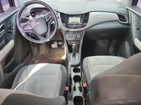 3GNCJNSB6HL271155 2017 CHEVROLET TRAX - Image 8