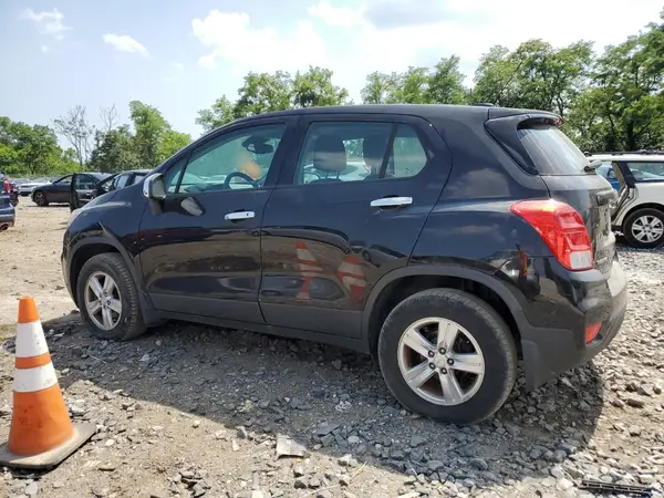 3GNCJNSB6HL272175 2017 CHEVROLET TRAX - Image 2