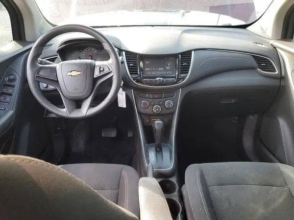 3GNCJNSB6HL273276 2017 CHEVROLET TRAX - Image 8