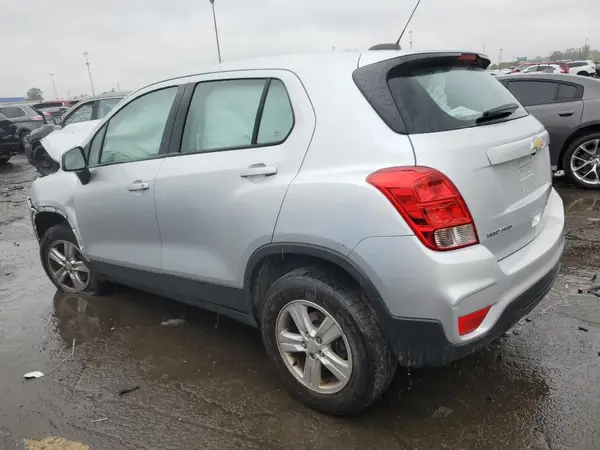 3GNCJNSB6HL278803 2017 CHEVROLET TRAX - Image 2