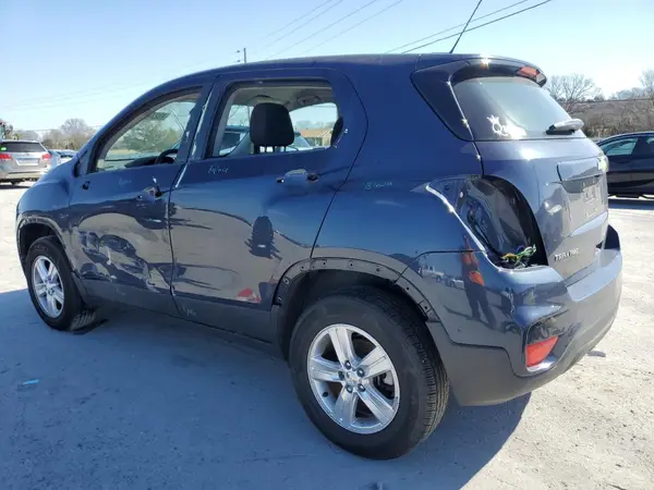 3GNCJNSB6JL152494 2018 CHEVROLET TRAX - Image 2