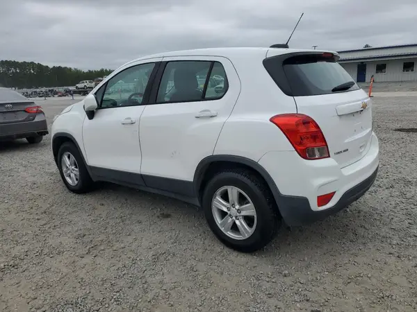 3GNCJNSB6JL224083 2018 CHEVROLET TRAX - Image 2