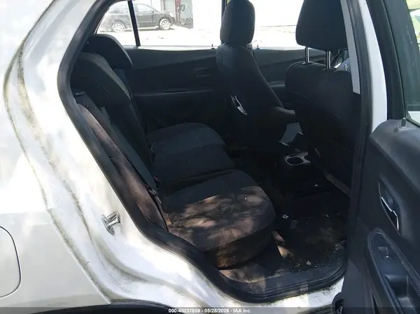 3GNCJNSB6JL298734 2018 CHEVROLET TRAX - Image 8