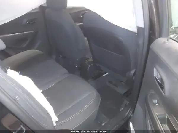 3GNCJNSB6JL306802 2018 CHEVROLET TRAX - Image 8