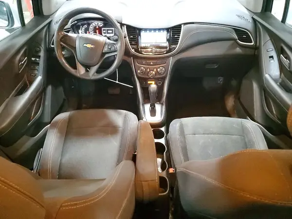 3GNCJNSB6JL330808 2018 CHEVROLET TRAX - Image 8