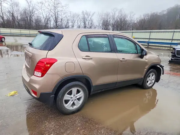 2018 CHEVROLET TRAX COPART lot 41747166 auction photo 3