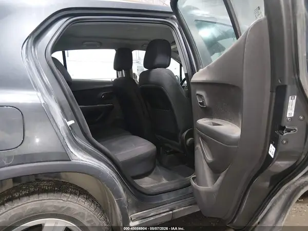 3GNCJNSB6KL141397 2019 CHEVROLET TRAX - Image 8
