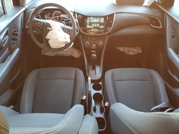 3GNCJNSB6KL165800 2019 CHEVROLET TRAX - Image 8