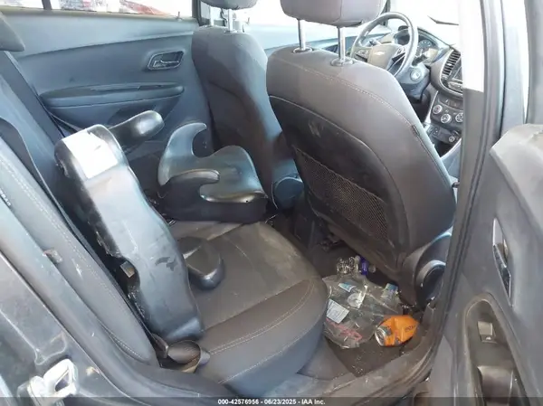 3GNCJNSB6KL168180 2019 CHEVROLET TRAX - Image 8